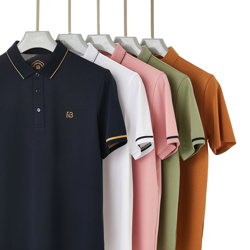 Polyester golf mannen polo shirts ademend met solide kleur aangepast logo