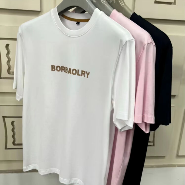 Heren T-shirt van hoge kwaliteit met normale pasvorm en korte mouwen, met op maat gemaakt logo gedrukt met DTG-technologie