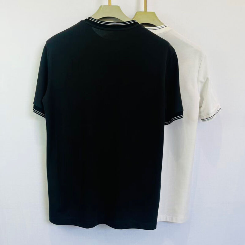 Mensenlogo - geborduurd polo shirt. Zwart met witte trim borstzak en monogram trendy design Pique mannen polo shirt