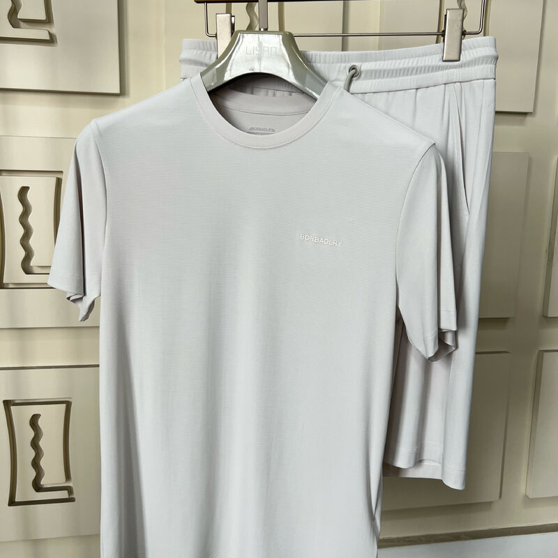 Heren Sportkleding Lichtgrijs Kort - Mouw Top & Broek, Adembaar & Comfortabel T-shirt voor Mannen